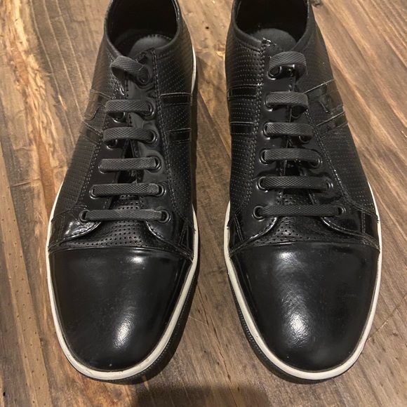 Kenneth Cole Low Top Sneakers (Leather) - Picture 2 of 4